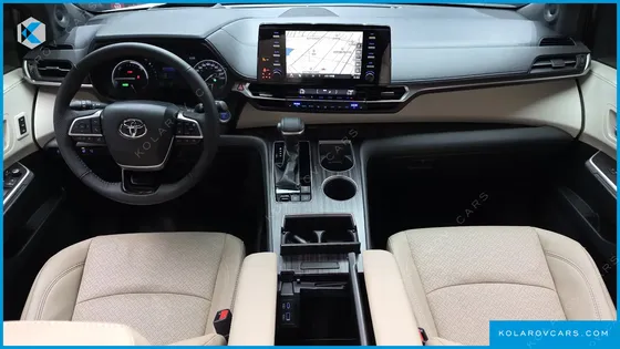 TOYOTA SIENNA 2.5 HYBRID 2WD