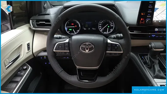 TOYOTA SIENNA 2.5 HYBRID 2WD