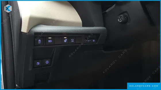 TOYOTA SIENNA 2.5 HYBRID 2WD