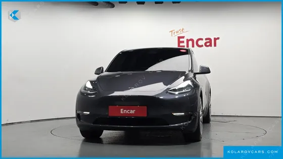 TESLA MODEL Y STANDARD RANGE RWD