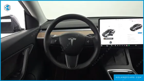 TESLA MODEL Y STANDARD RANGE RWD