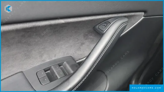 TESLA MODEL Y STANDARD RANGE RWD
