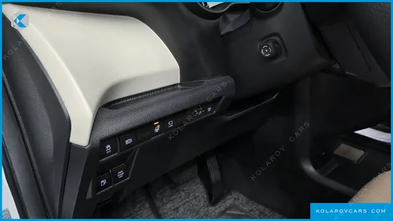 TOYOTA SIENNA 2.5 HYBRID 2WD