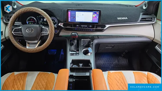 TOYOTA SIENNA 2.5 HYBRID AWD