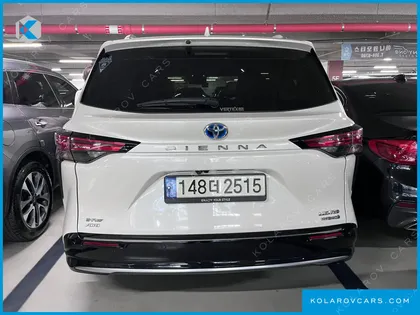 TOYOTA SIENNA 2.5 HYBRID AWD
