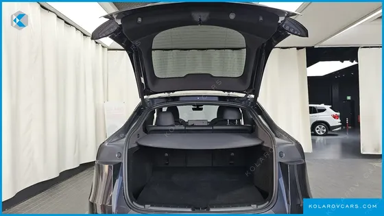 TESLA MODEL Y PREMIUM LONG RANGE AWD