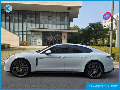 PORSCHE PANAMERA 2.9 AWD E-HYBRID PLATINUM EDITION