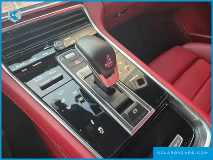 PORSCHE PANAMERA 2.9 AWD E-HYBRID PLATINUM EDITION