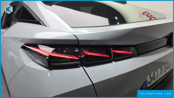 PEUGEOT 408 1.2 PURE TECH GT