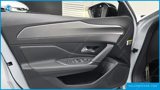 PEUGEOT 408 1.2 PURE TECH GT