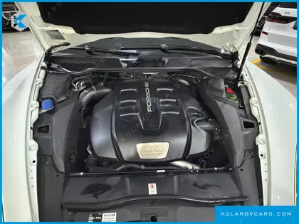 PORSCHE CAYENNE 3.0 DIESEL PLATIUM EDITION