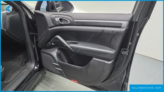 PORSCHE CAYENNE 3.0 DIESEL