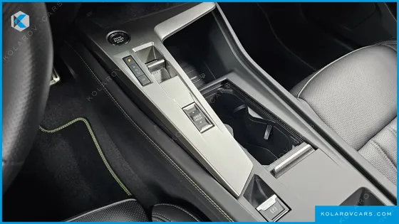 PEUGEOT 408 1.2 HYBRID GT