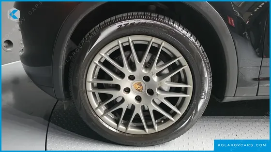 PORSCHE CAYENNE 3.6