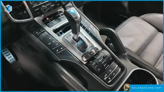PORSCHE CAYENNE 4.8 TURBO