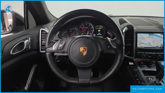 PORSCHE CAYENNE 4.8 TURBO
