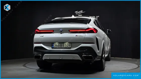 BMW X6 M50I