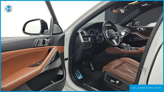 BMW X6 M50I