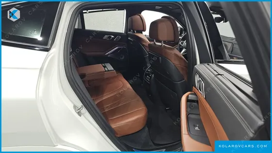 BMW X6 M50I