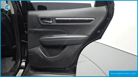RENAULT KOREA QM6 (KOLEOS) DIESEL 2WD RE SIGNATURE
