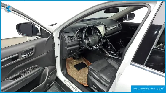 RENAULT KOREA QM6 (KOLEOS) DIESEL 4WD RE SIGNATURE