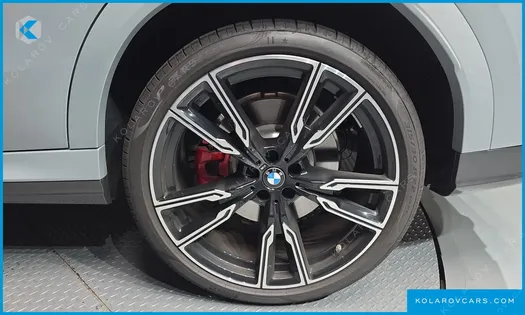 BMW X6 M60I