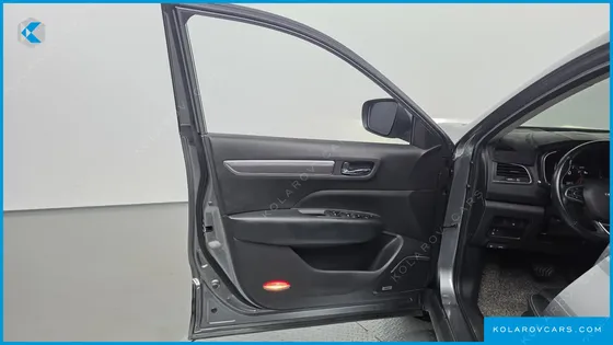 RENAULT KOREA QM6 (KOLEOS) GASOLINE 2WD RE