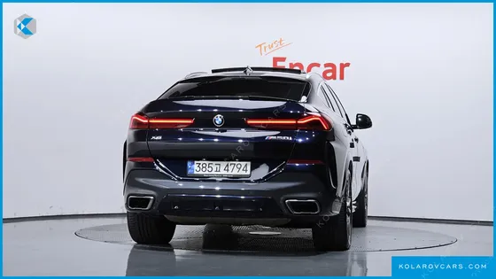BMW X6 M50I