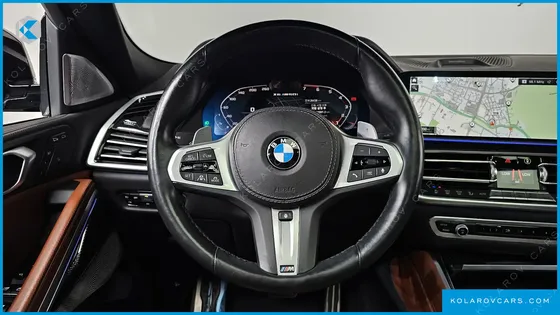 BMW X6 M50I