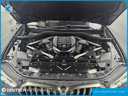 BMW X6 M50I