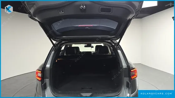 RENAULT KOREA QM6 (KOLEOS) DIESEL 2WD RE SIGNATURE