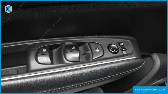 RENAULT KOREA QM6 (KOLEOS) DIESEL 2WD RE SIGNATURE