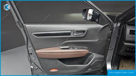 RENAULT KOREA QM6 (KOLEOS) DIESEL 4WD RE SIGNATURE