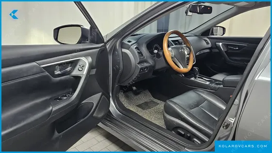 NISSAN ALTIMA 2.5