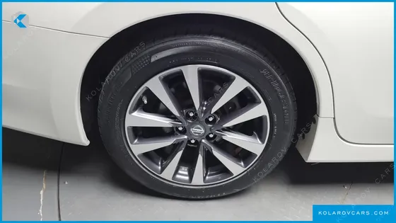 NISSAN ALTIMA 2.5 TECH