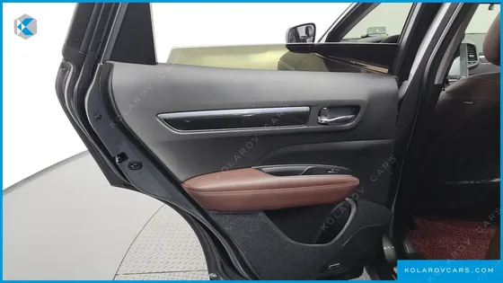 RENAULT KOREA QM6 (KOLEOS) DIESEL 2WD RE SIGNATURE