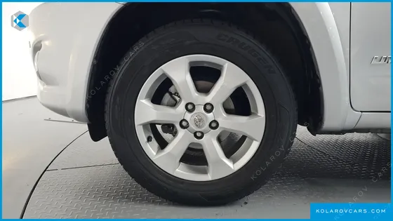 TOYOTA RAV4 2.5 4WD