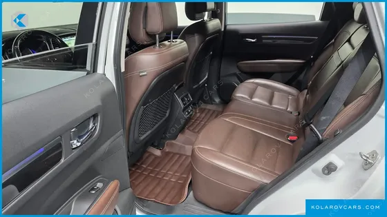 RENAULT KOREA QM6 (KOLEOS) DIESEL 4WD RE SIGNATURE