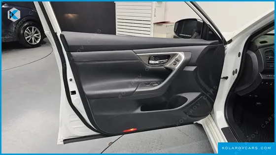 NISSAN ALTIMA 2.5 TECH