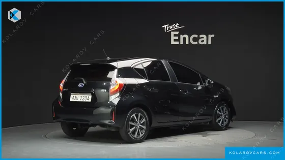 TOYOTA PRIUS 1.5