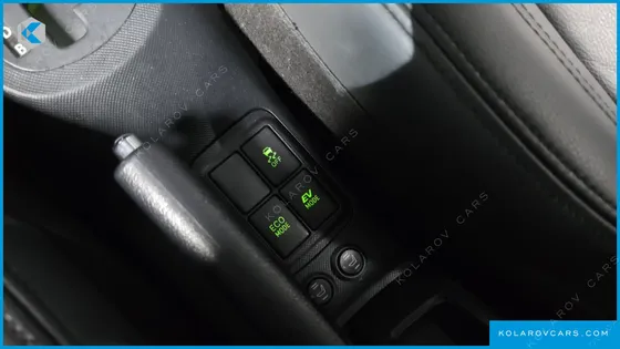 TOYOTA PRIUS 1.5
