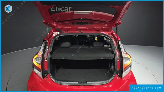 TOYOTA PRIUS 1.5