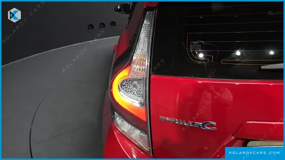 TOYOTA PRIUS 1.5