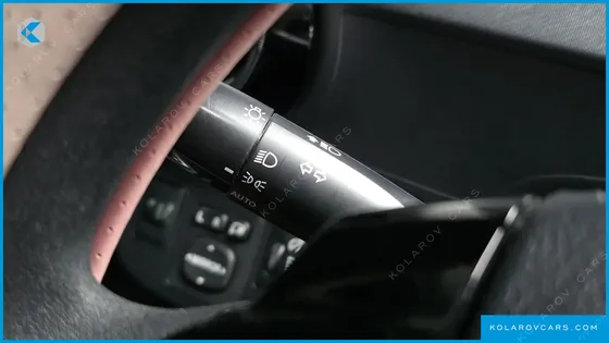 TOYOTA PRIUS 1.5