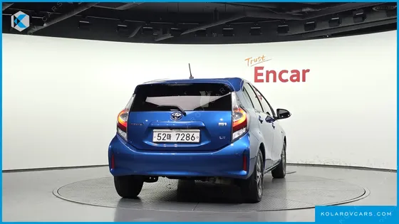 TOYOTA PRIUS 1.5