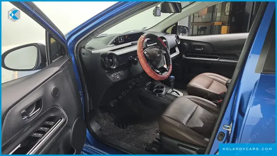 TOYOTA PRIUS 1.5