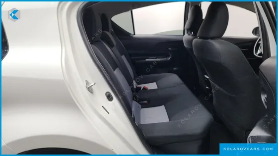 TOYOTA PRIUS 1.5