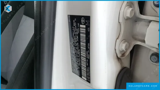 TOYOTA PRIUS 1.5