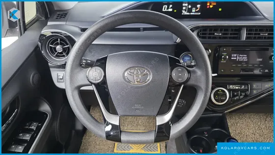 TOYOTA PRIUS 1.5