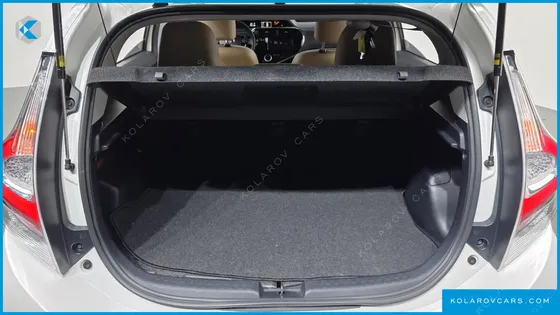 TOYOTA PRIUS 1.5